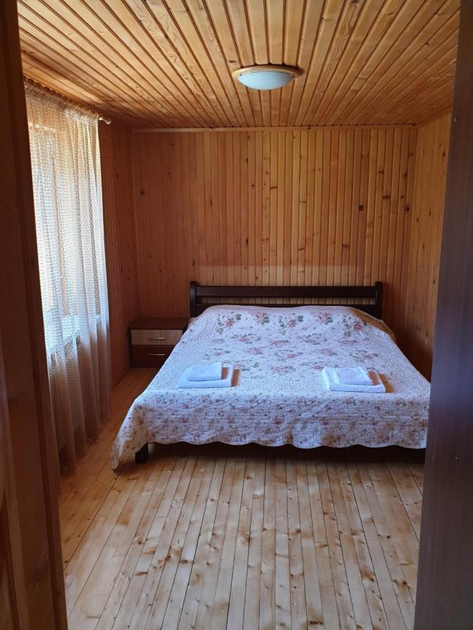 Зачаровані Карпати, Воловець Экстерьер фото
